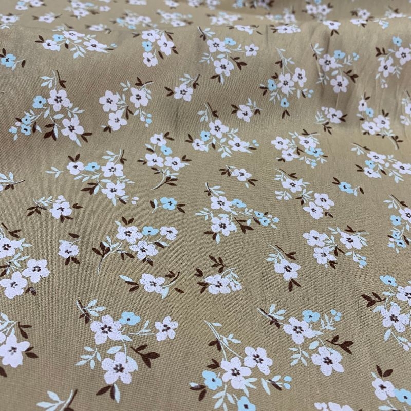 Tricoline estampada florzinha fundo bege escuro  100% algodo