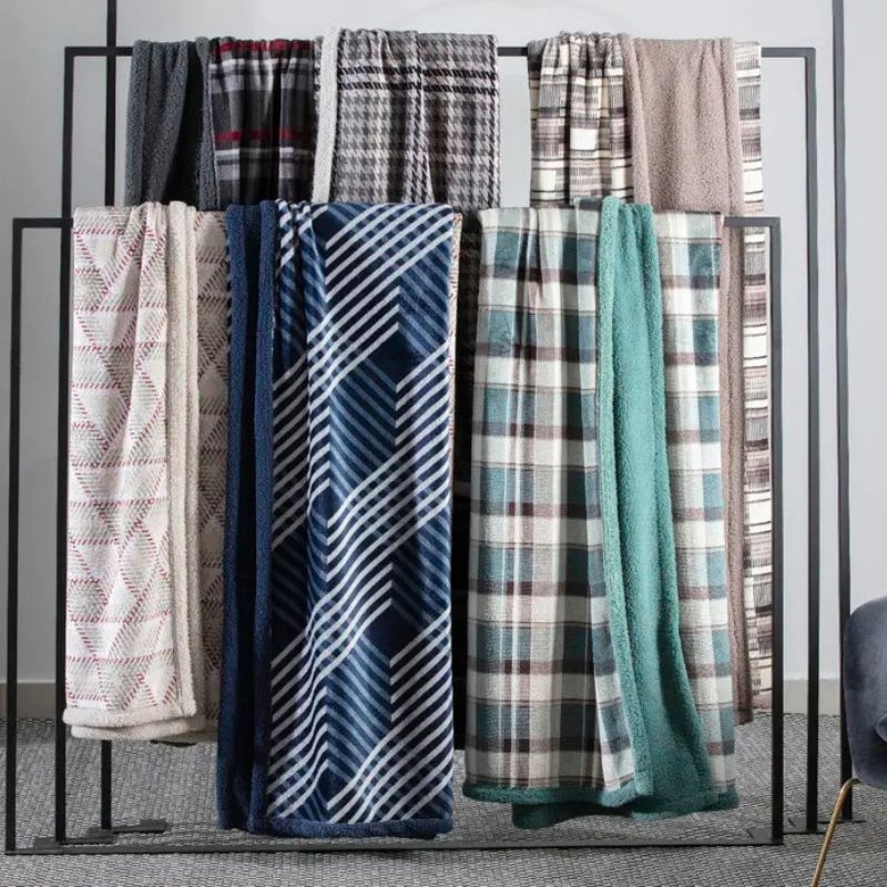 Cobertor Finlndia Estampado Com Sherpa Cinza